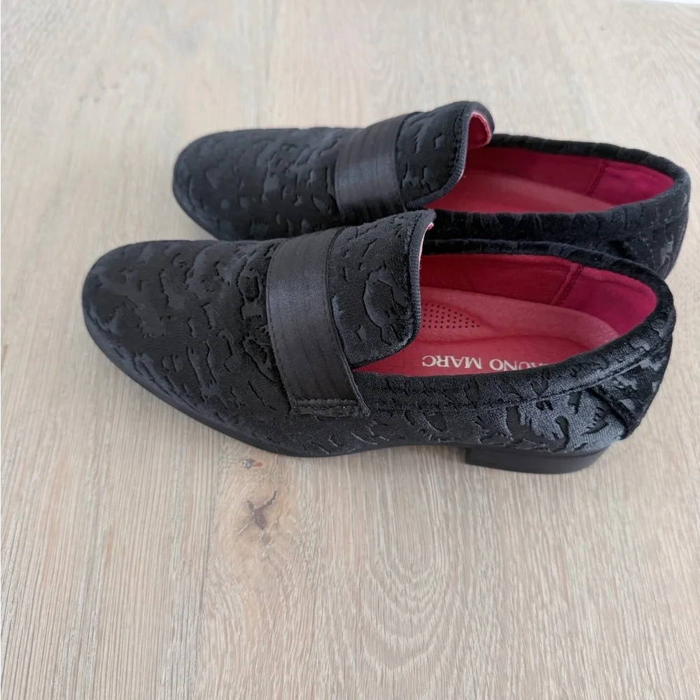 Bruno Mark PU Velvet Boys Black Dress Shoes Loafers with Red Lining size 13